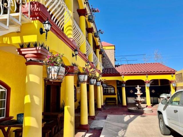Casa en Venta tipo Hacienda Mexicana en Colonia Alamitos 4