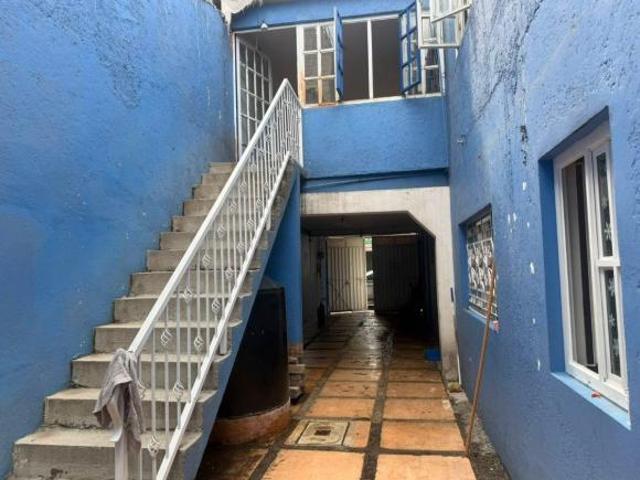CASA EN VENTA TLAHUAC CERCA DEL BOSQUE DE TLAHUAC Y LA UNIVERSIDAD MARISTA