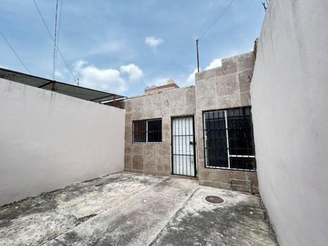 CASA EN VENTA TLAQUEPAQUE PARQUES SANTA CRUZ DEL VALLE