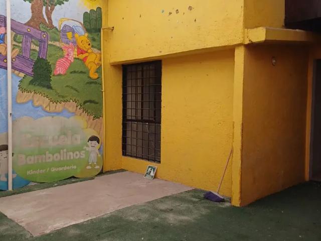 CASA EN VENTA TOLUCA, AMPLIADA PARA NEGOCIO