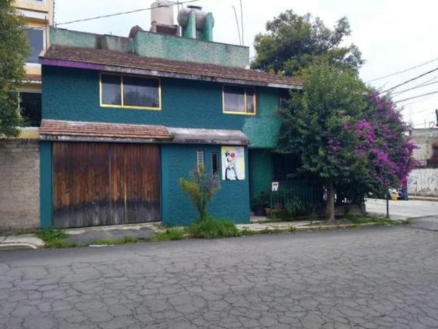 CASA EN VENTA TOLUCA NUEVA OXTOTITLAN