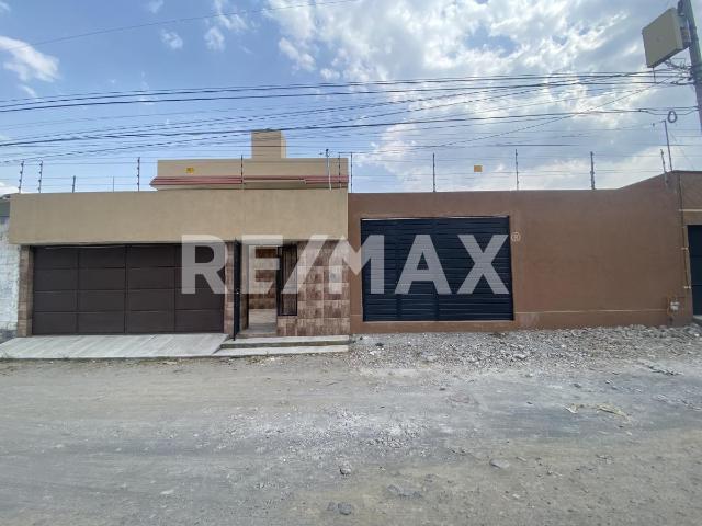 CASA EN VENTA, TOLUCA OCHO CREDROS