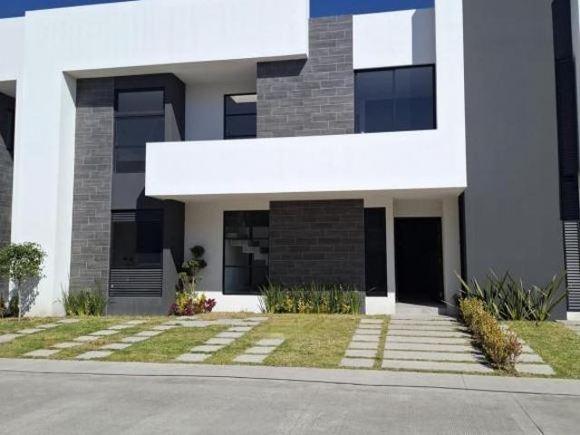 CASA EN VENTA TOLUCA RESIDENCIAL PUERTA METEPEC MOD VITA