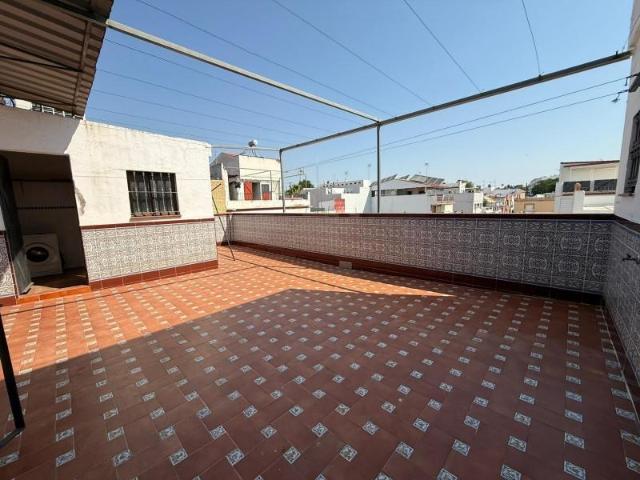 Casa en venta Tomares