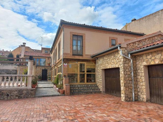 Casa en venta Torrecaballeros, Castilla y León