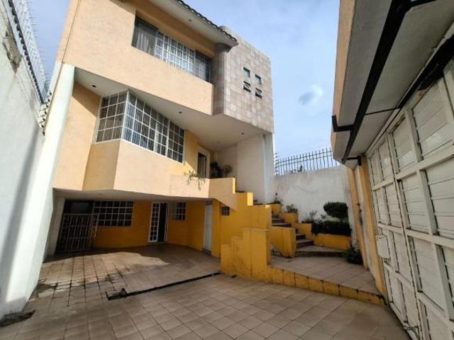 CASA EN VENTA | TORRES LINDAVISTA