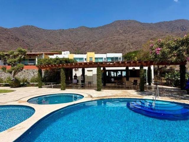 CASA EN VENTA TOTALMENTE AMUEBLADA EN JOCOTEPEC, JALISCO