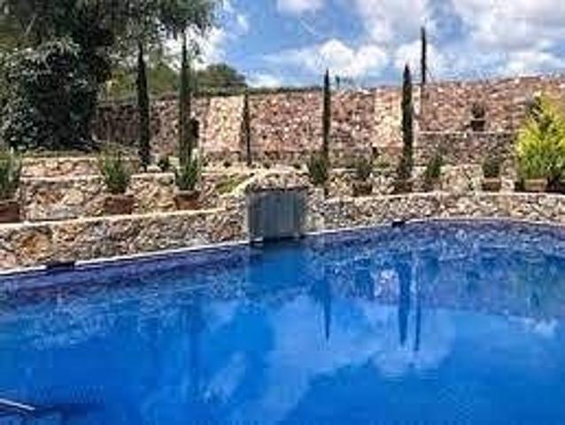 CASA EN VENTA O RENTA TOTALMENTE AMUEBLADA