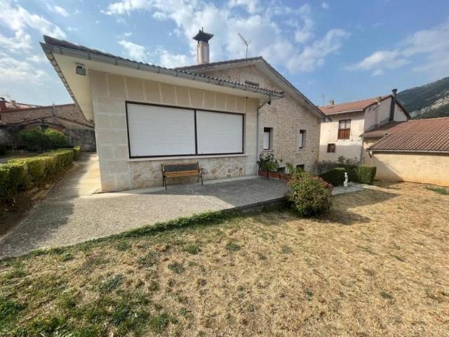 Casa en venta Trespaderne