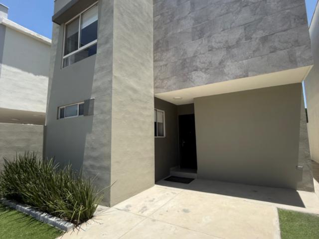 Casa en venta ubicada al oriente de Saltillo