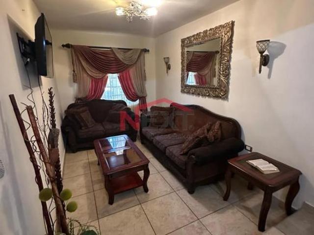 CASA EN VENTA UBICADA EN COL. MONTECARLO