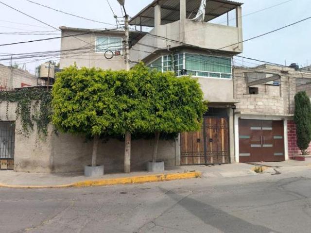 Casa en Venta! ubicada en Col. 18 de agosto, Ixtapaluca