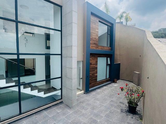 Casa en Venta, ubicada en CONDADO de SAYAVEDRA Cod. EV1686