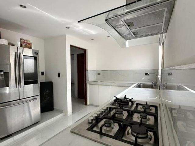 CASA EN VENTA UBICADA EN CIUDAD CAUCEL, MÉRIDA LISTA PARA HABITAR