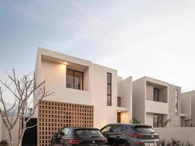 CASA EN VENTA UBICADA EN DZITYÁ