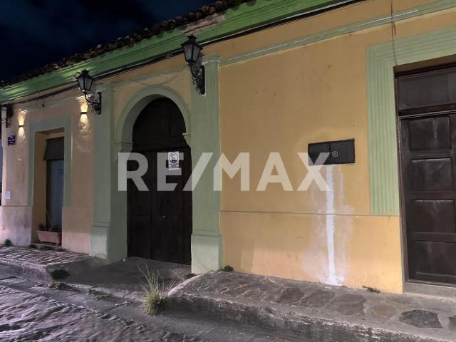 Casa en venta ubicada en el centro de la ciudad