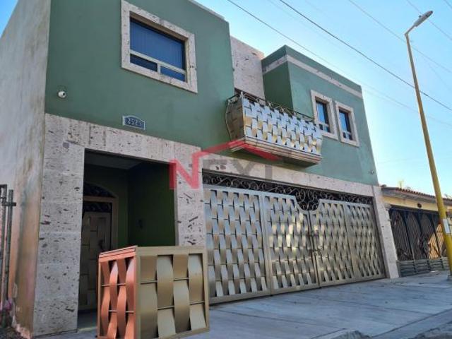 CASA EN VENTA UBICADA EN FRACC. VILLA ITSON