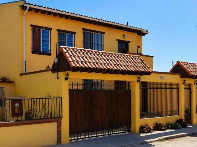 CASA EN VENTA UBICADA EN OTAY CONSTITUYENTES, TIJUANA, BAJA CALIFORNIA