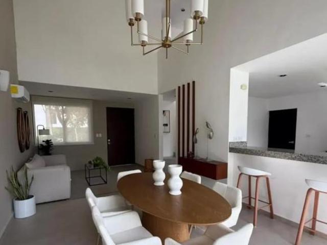 CASA EN VENTA UBICADA EN SANTA LORETO CIUDAD CAUCEL