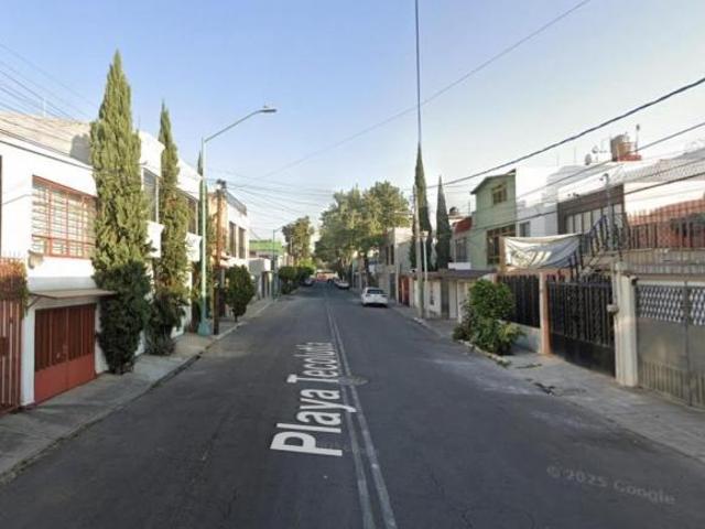 Casa en venta ubicada en Playa Tecolutla, alcaldía Iztacalco