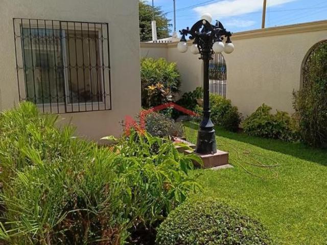 CASA EN VENTA UBICADA EN ZONA NORTE