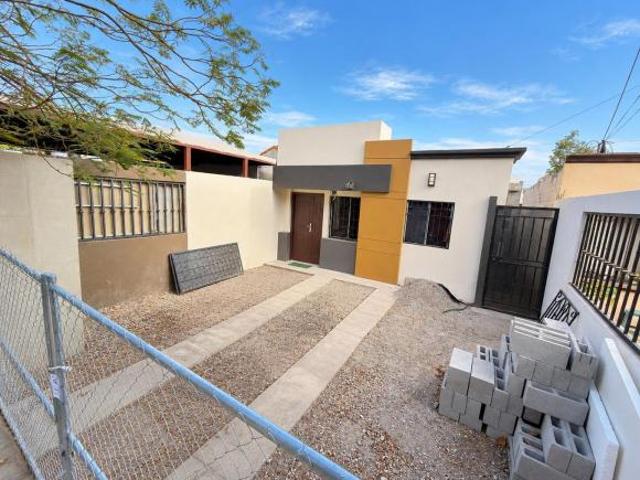 CASA EN VENTA UBICADA RESIDENCIAL CASA MAGNA