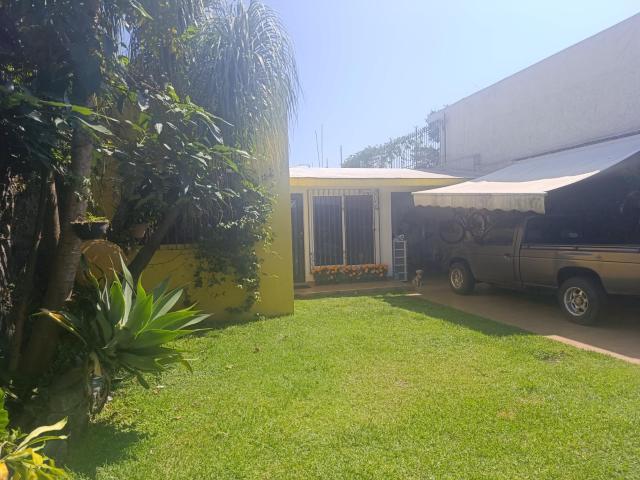Casa en venta un nivel en Insurgentes, Cuernavaca, M?xico