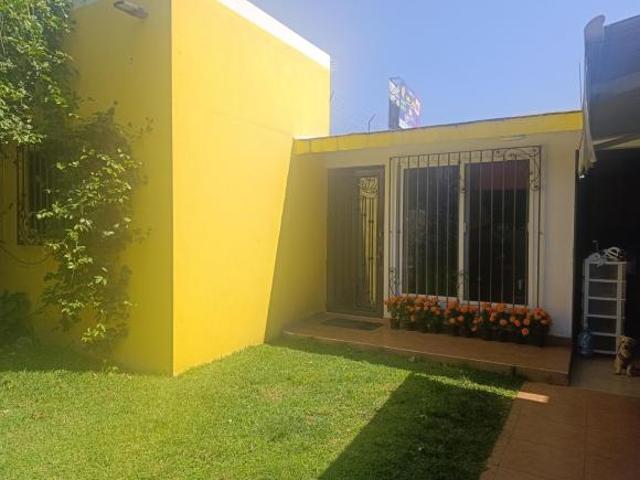Casa en venta un nivel en Insurgentes, Cuernavaca, México