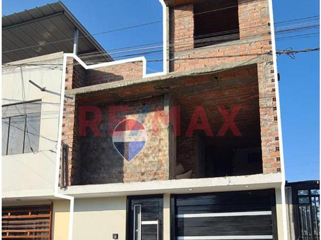 Casa En Venta Urb. Sol De La Florida Vi Etapa
