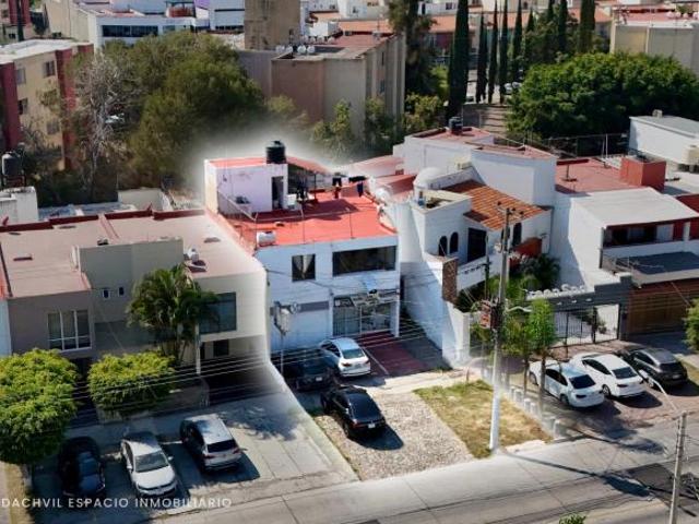Casa en venta, uso mixto potencial vertical, Av Sebastián Bach, La Estancia