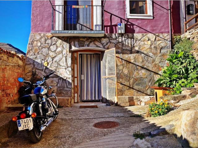 Casa en venta VALDEPERILLO