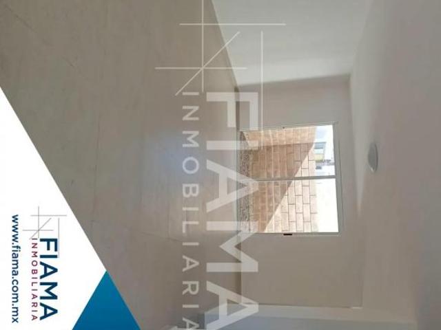 CASA EN VENTA VALLE MAGNO