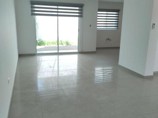 CASA EN VENTA VALLE ALTO PRIV. CASPIO