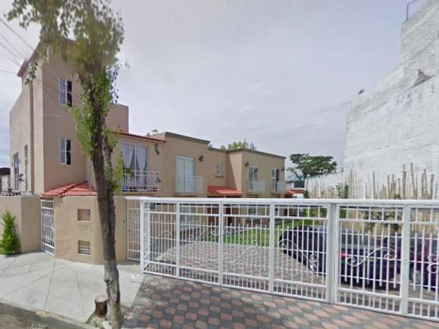 Casa en Venta Valle Ceylán Tlalnepantla Recuperación Bancaria