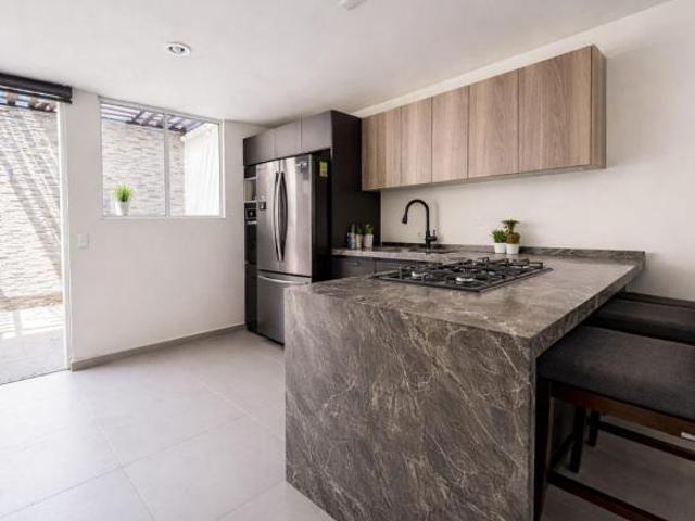 CASA EN VENTA VALLE DE LAS FLORES