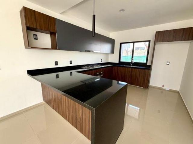 Casa en venta valle imperial coto cerezo