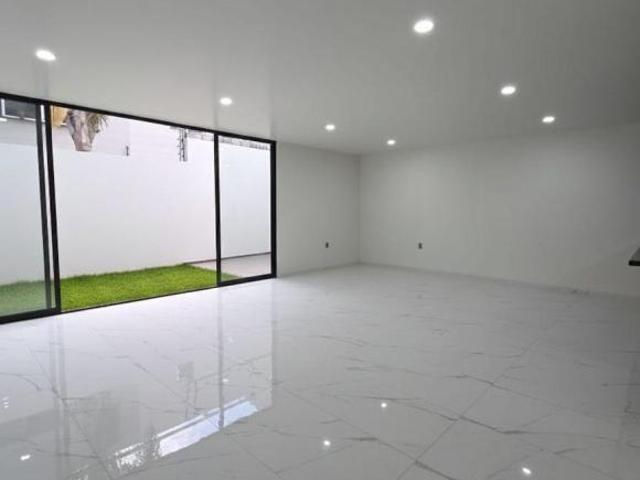 Casa en Venta | Valle Imperial, Coto Bizantino
