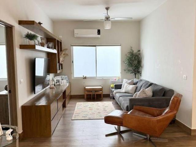 CASA EN VENTA VALLE PONIENTE