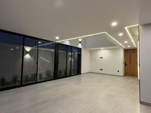 CASA EN VENTA VALLES DEL MOLINO