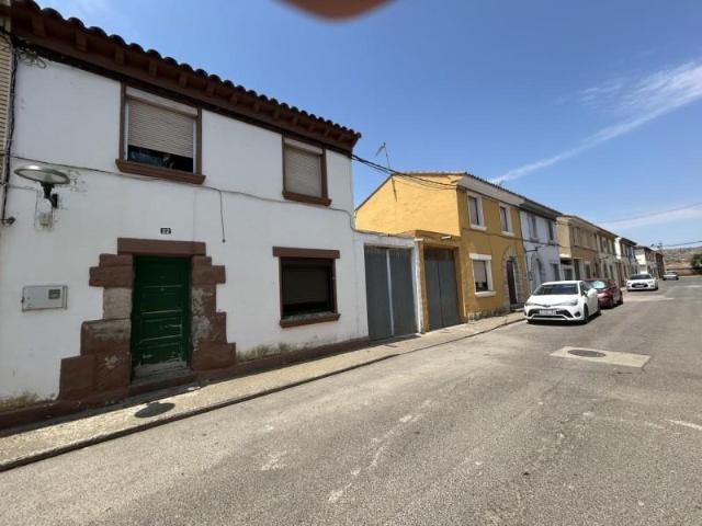 Casa en venta Valtierra