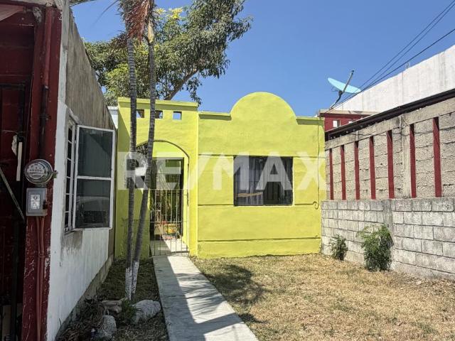 Casa en venta venta de un piso. col. Flores Cd. Madero
