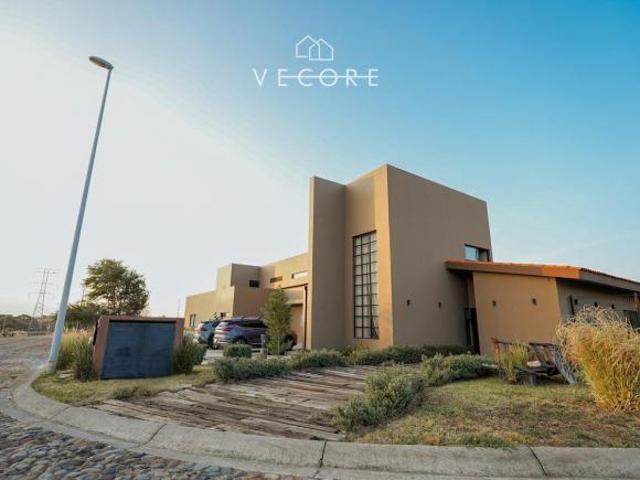 CASA EN VENTA, VENTA DEL ASTILLERO, ZAPOPAN