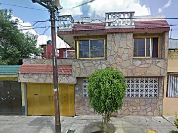 Casa en Venta. Vicente Guerrero, Iztapalapa