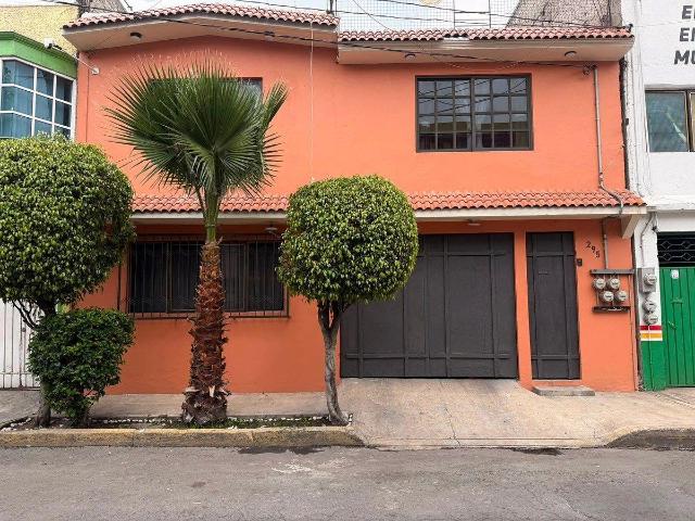 Casa en Venta, Vicente Villada, 7 Rec?maras