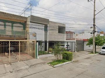CASA EN VENTA VICTORIA ¡EXCELENTE OPORTUNIDAD DE INVERSIÒN PROPIEDAD DE RECUPERACIÒN HIPOTECARIA!