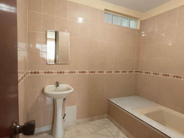 Casa En Venta Villa Maria Del Triunfo