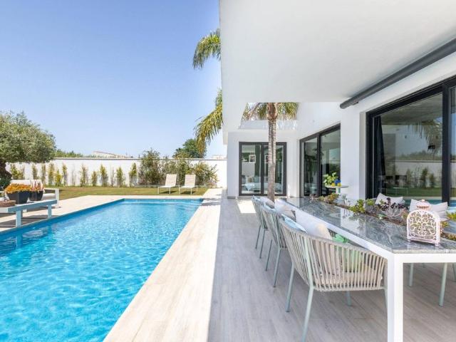 Casa en venta Villa de los Barrios, Andalucía