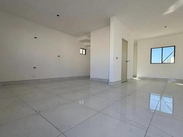 CASA EN VENTA VILLA RESIDENCIAL DEL PRADO 4