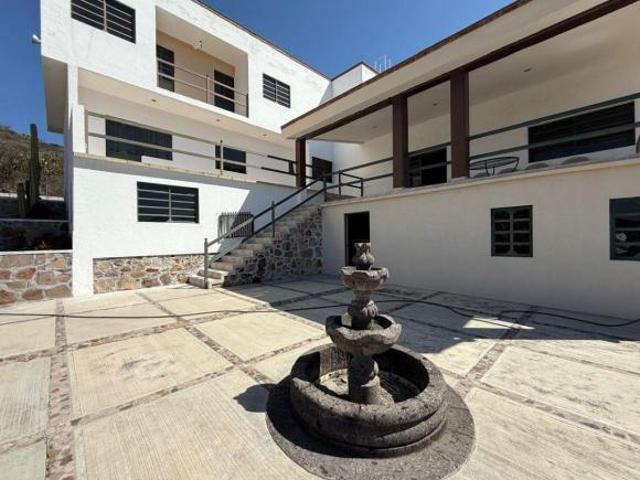 CASA EN VENTA VISTA PANORAMICA HUIMILPAN