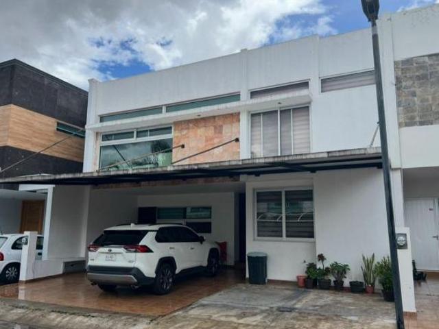 CASA EN VENTA VISTAS DEL TULE NACIONES UNIDAS